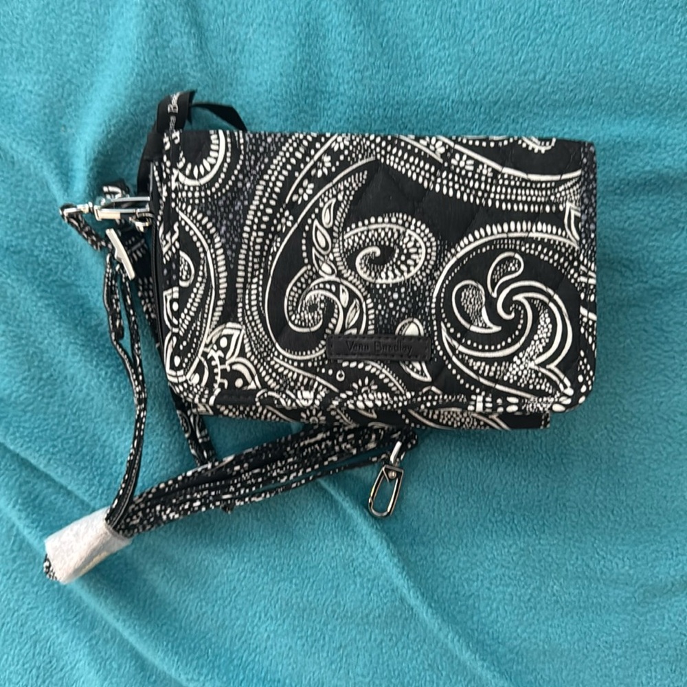 Vera Bradley crossbody wallet